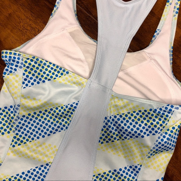 Nike Dri-Fit Dots Racerback Tank. - Picture 4 of 6